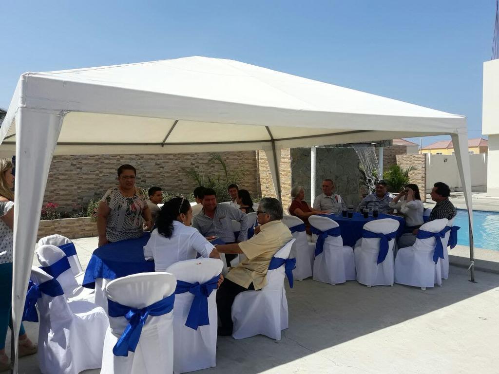 Hotel Pikeiro Blue Manta Bagian luar foto