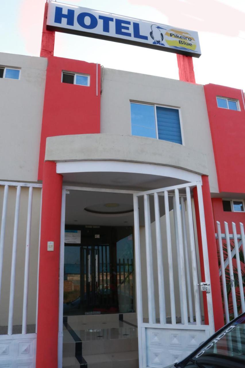 Hotel Pikeiro Blue Manta Bagian luar foto